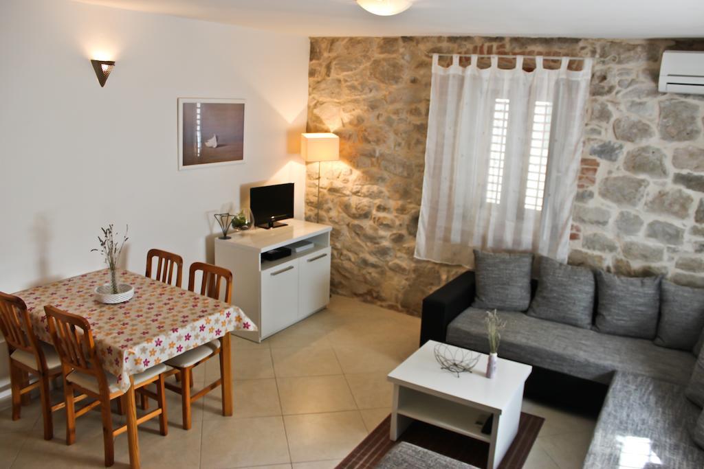 Leona Apartman Split